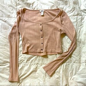 Pink long sleeve crop top